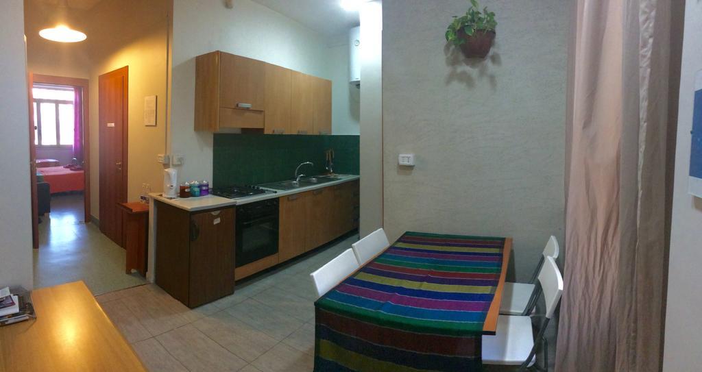 Fragolina Bed & Breakfast เนเปิลส์ ภายนอก รูปภาพ